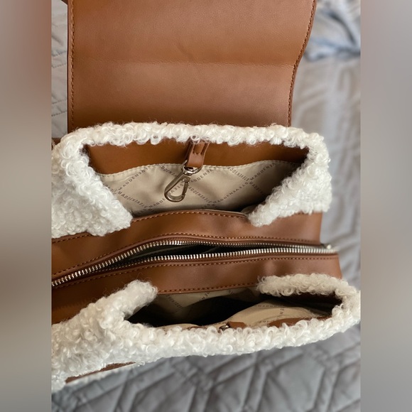Steve Madden Sherpa backpack. - Picture 2 of 5
